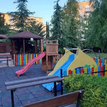 شقة Rainbow-2